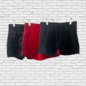 3pc Bundle Tuff Athletics Women’s Shorts Medium Lot Black Red & Black Camouflage